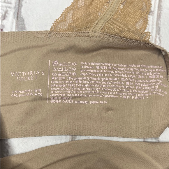 Victorias Secret Seamless Tan Bralette - Picture 2 of 7